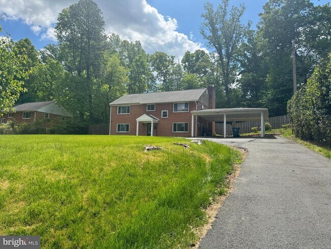 Building Photo - 7815 Rebel Dr