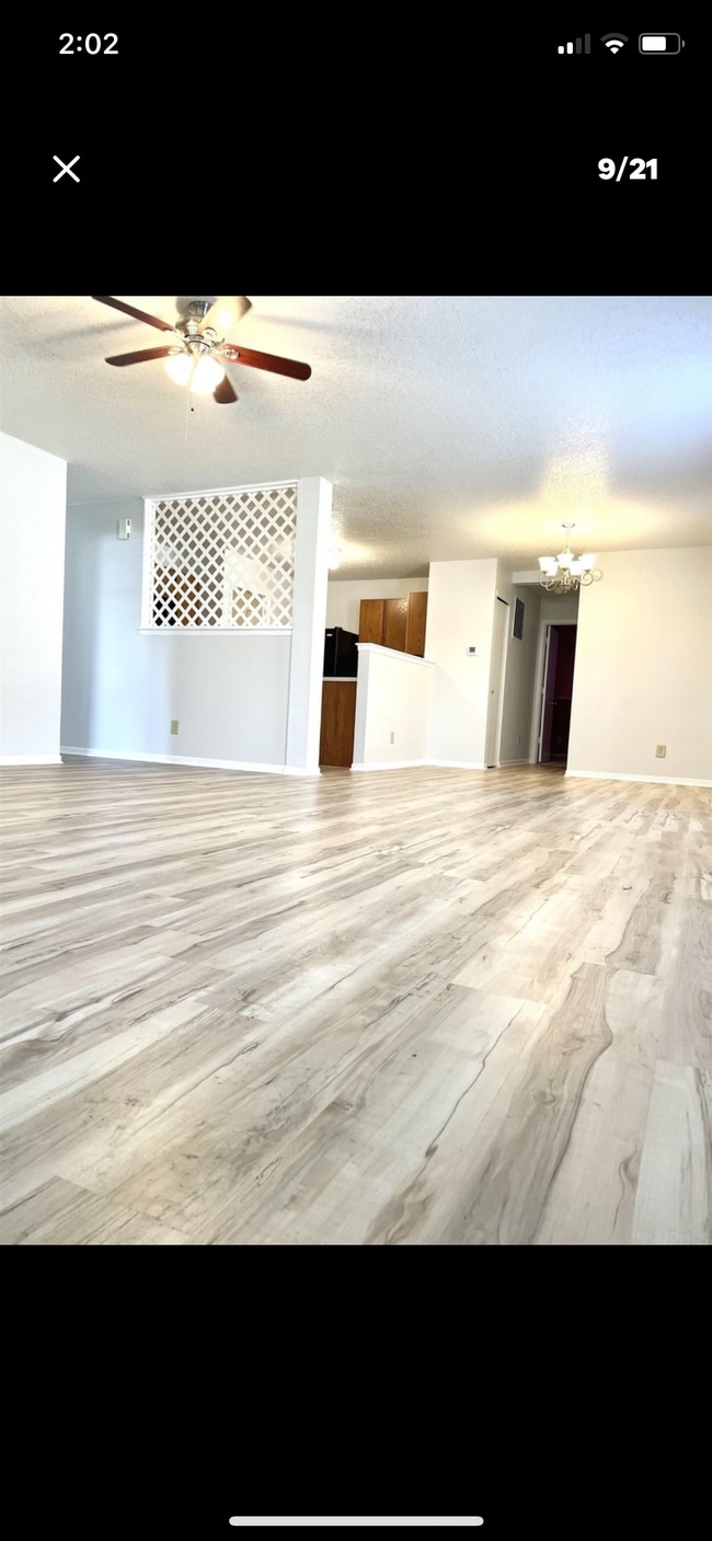 Building Photo - 2623 Chilton Dr