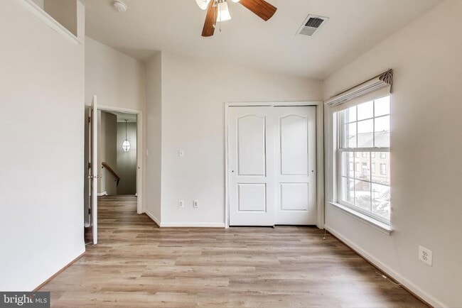 Building Photo - 22514 Airmont Woods Terrace
