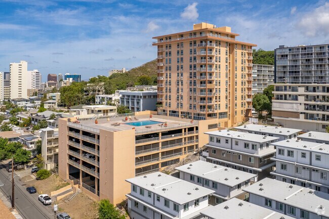 Building Photo - Maunaihi Terrace