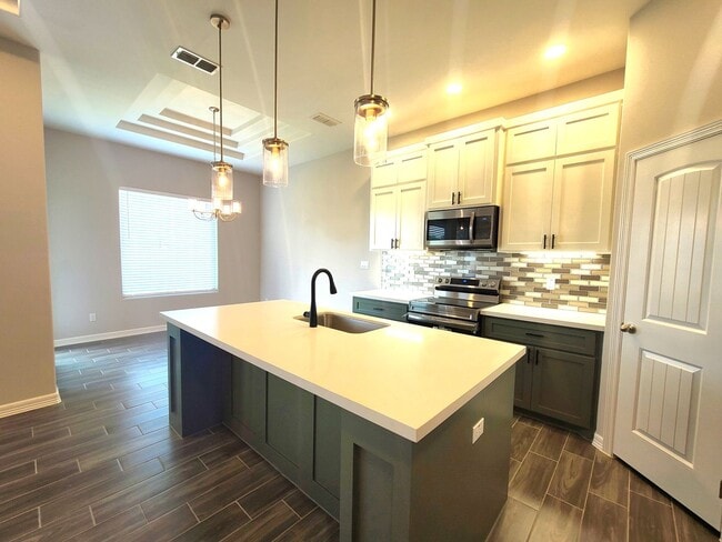 Building Photo - 3810 Bea Ave
