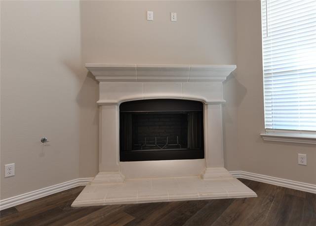 Building Photo - 1704 Rio Secco Dr