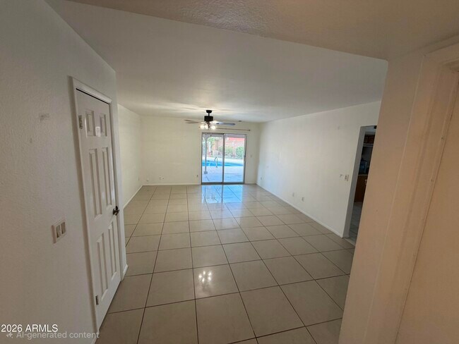 Building Photo - 16015 N 47th Dr