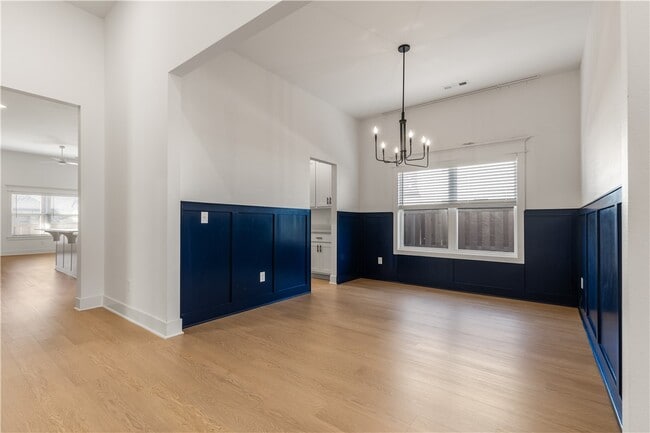 Building Photo - 6300 SW Beacon St