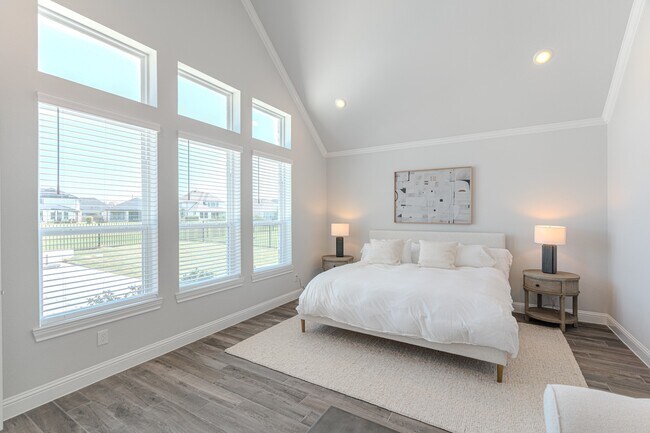 Building Photo - 25018 Pavonia Lake Ln