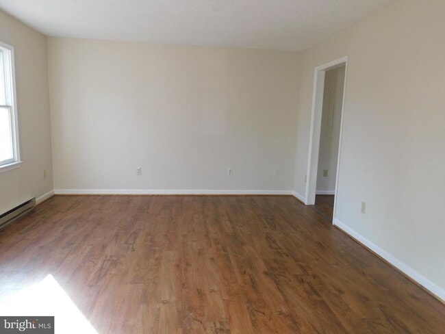 Building Photo - 106 Astoria Ct