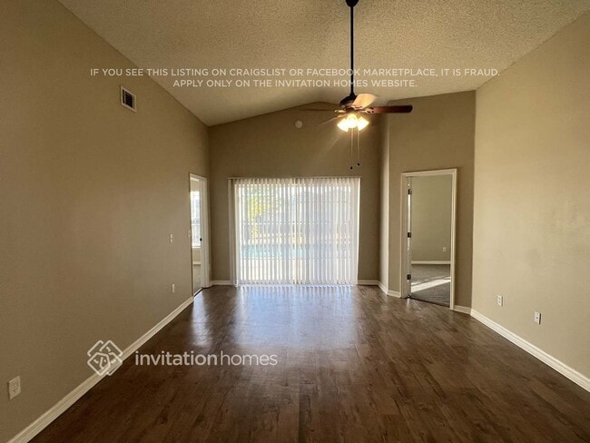 Building Photo - 1113 Winding Water Way