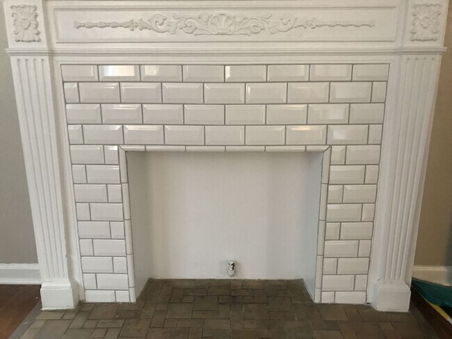 Building Photo - Pre Leasing for fall 2026! 3/2 in Tech Terrace