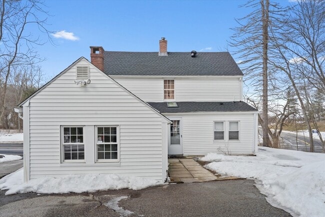 Building Photo - 107 Boston Rd