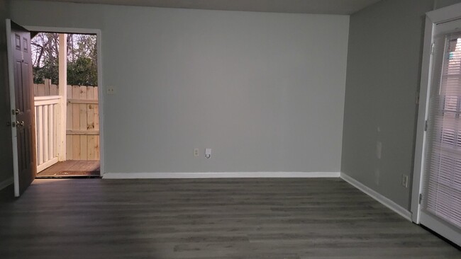 Building Photo - $300 off one month rent!!! Call for detail...