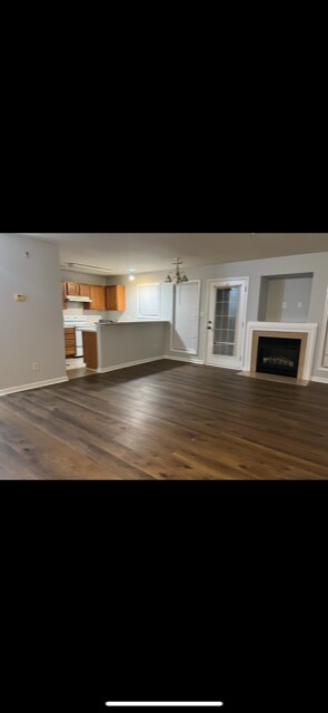 Building Photo - 9538 Littleleaf Dr
