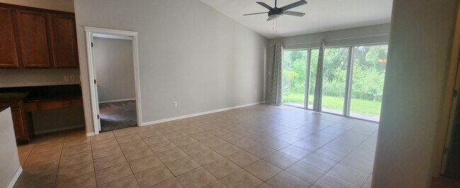 Split Floor Plan - 6739 Bluff Meadow Ct