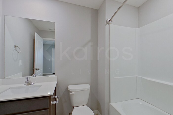 Building Photo - 8409 Indian Laurel Ln