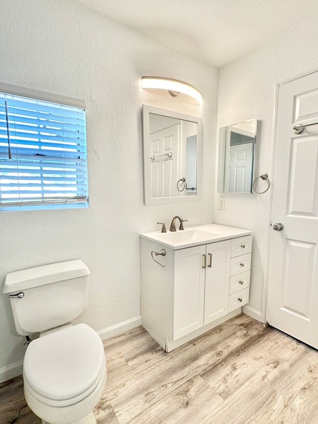 Building Photo - Beautiful & Updated Two-Story on a Quiet Cul-De-Sac, Private Fenced Yard Space, & Just Minutes to...