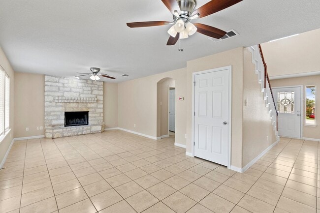 Building Photo - 113 Gregory Cove