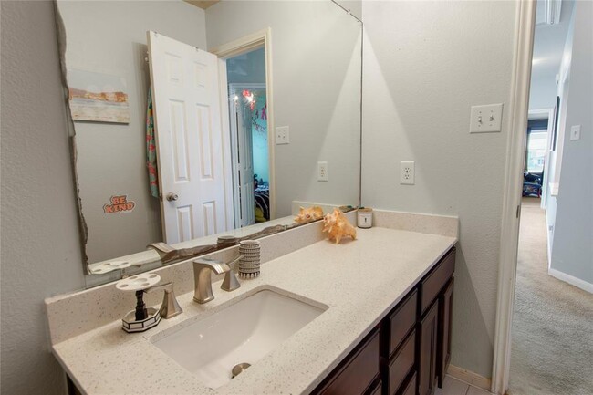 Building Photo - 4339 S Vineyard Mdw Ln