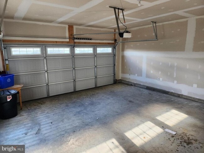 Building Photo - 771 Switchgrass Ct