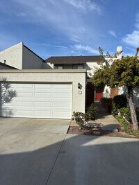 Building Photo - For Lease – Spacious 3 Bedroom Townhome in La Mirada