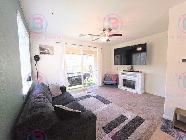 Building Photo - Fully Furnished 3-Bedroom Townhome Resort-Style Community Living