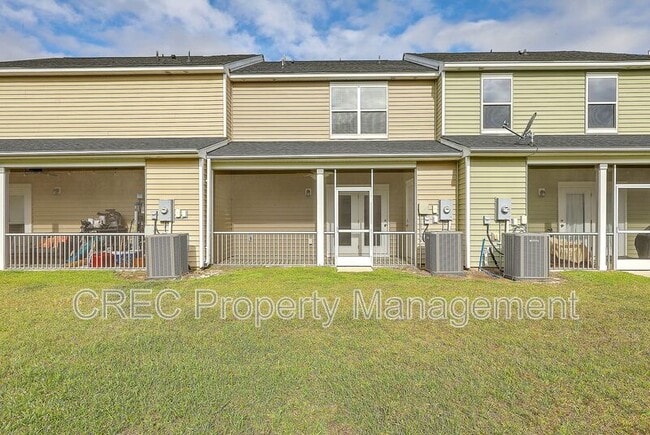 Building Photo - 270 Swallowtail Ln