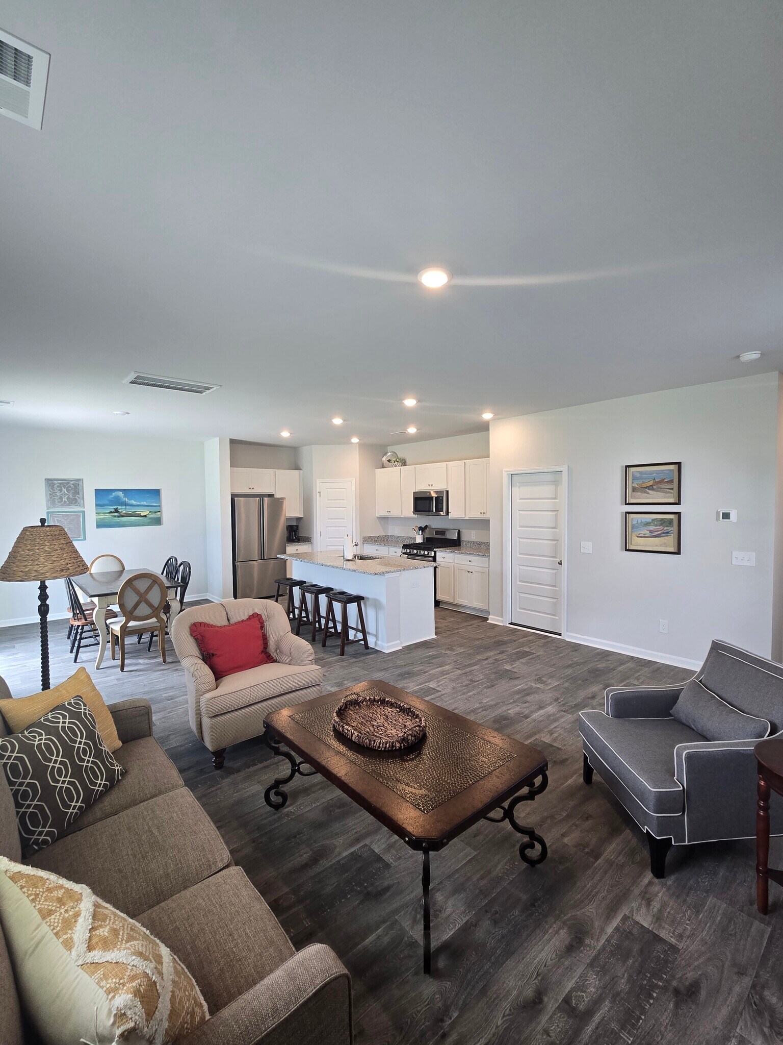 Building Photo - 175 Saltgrass Way