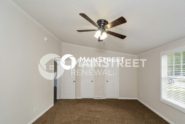 Building Photo - 3 Bedroom Pet-Friendly Home in WAKE FOREST...