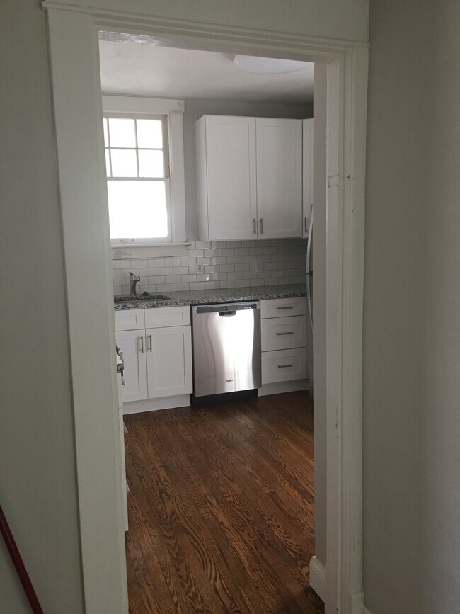 Building Photo - 7748 Wise Ave