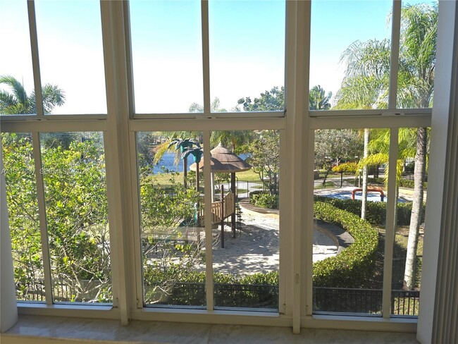 Building Photo - 4600 SW 160th Ave