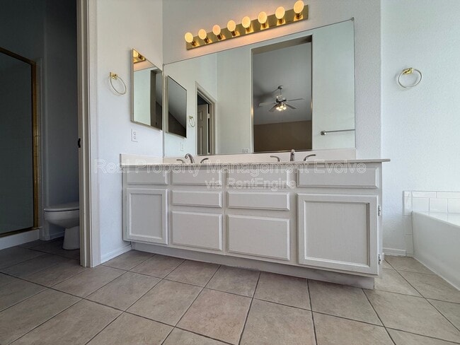 Building Photo - 4721 E Bighorn Ave