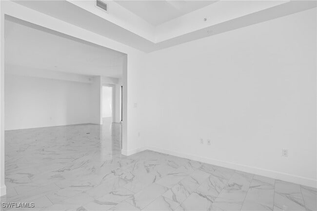Building Photo - 1125 Central Ave