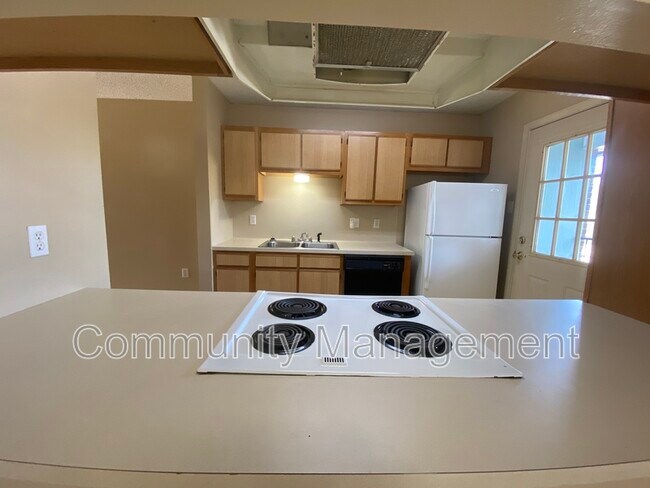 Primary Photo - 2639 Nannette Dr