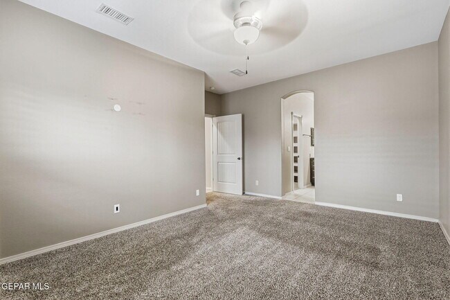 Building Photo - 14949 Jerry Armstrong Ct