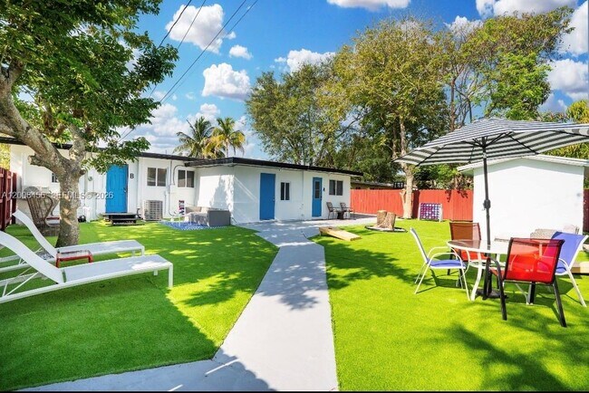 Building Photo - 919 NW 13th St