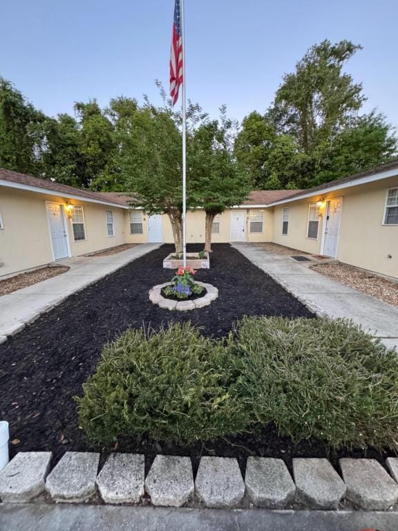 Primary Photo - 2906 Pineland Dr