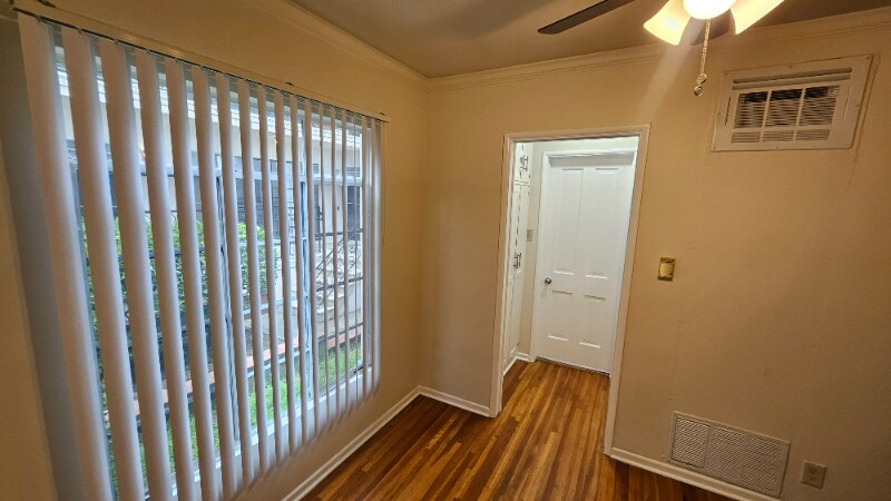 Building Photo - 4221 Los Feliz Blvd