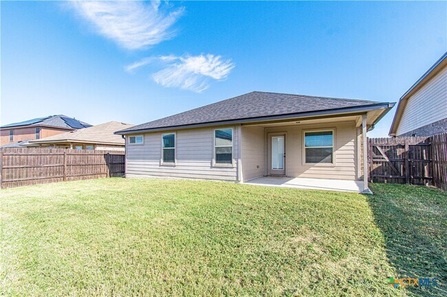 Building Photo - 5304 Waterbank Ln