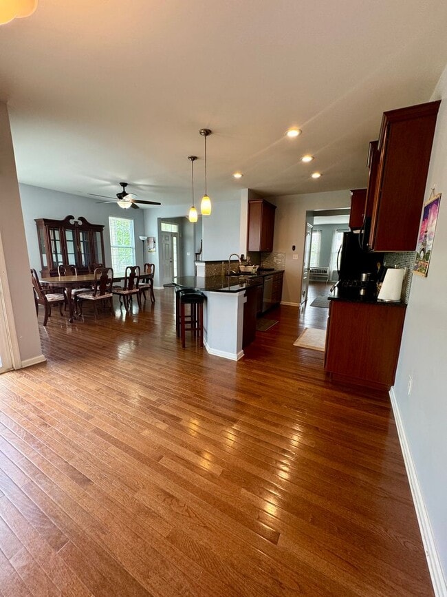 Building Photo - Welcome to Village of Bayberry North & Awa...