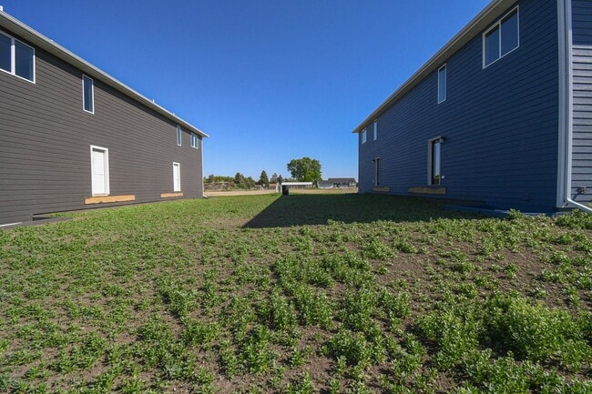 Building Photo - 3900 S Caballo Ct