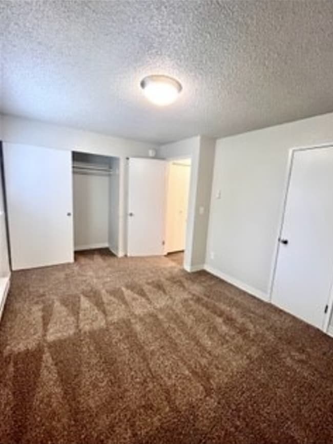 Building Photo - 5726 59th St Ct W