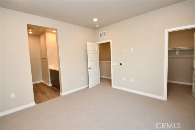 Building Photo - 1487 Skyline Ln