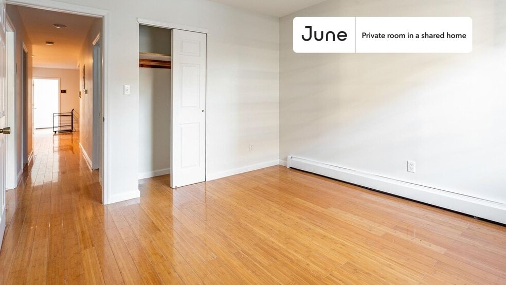 Building Photo - Room in Shared 4 bed/2 bath home