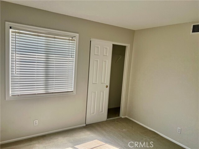 Building Photo - 140 Cherrybrook Ln