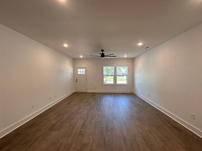 Building Photo - New Construction 3 Bedroom House in Ocean Isle Beach--Gated Community