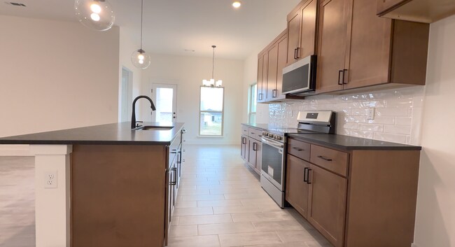 Building Photo - 3700 N Wiley Dr