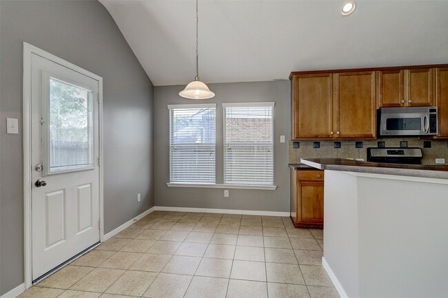 Building Photo - 13834 Rolling River Ln