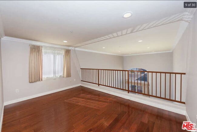 Building Photo - 11547 Rochester Ave