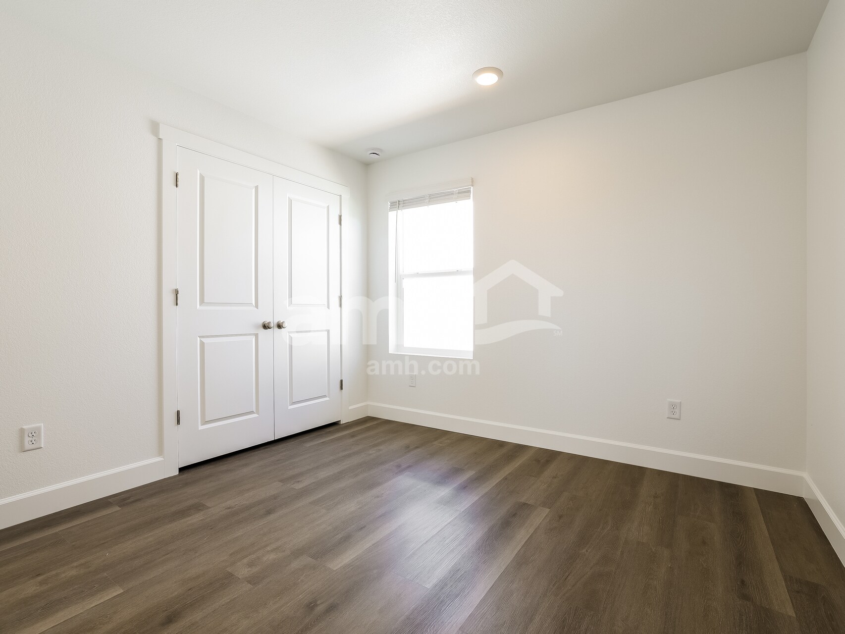 Building Photo - 10061 Potomac St