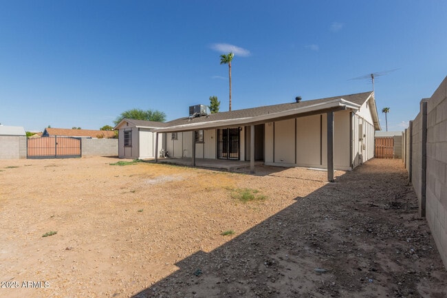 Building Photo - 7926 West Campbell Ave