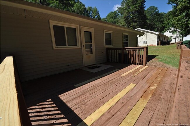 Building Photo - 6112 Deerwood Pl