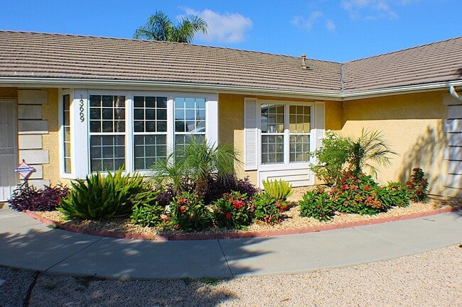 Building Photo - Spacious Ranch-Style Home on Half Acre with Gated RV Parking